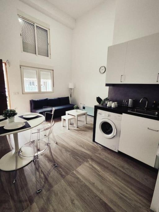 Madrid Centro Aeropuerto Apartman Kültér fotó